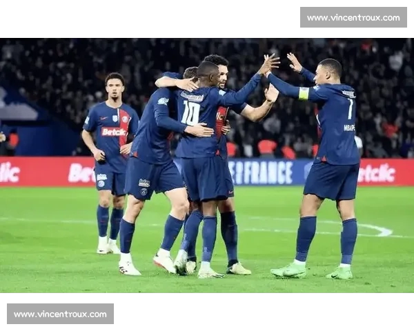 从防线核心到战术支点解析现代足球后卫的价值与进化之路全景观察